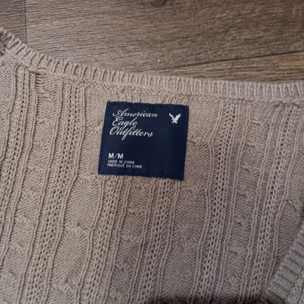 Y2k American Eagle Outfitters Women's Beige V-Neck Sweater - Picture 2 of 4